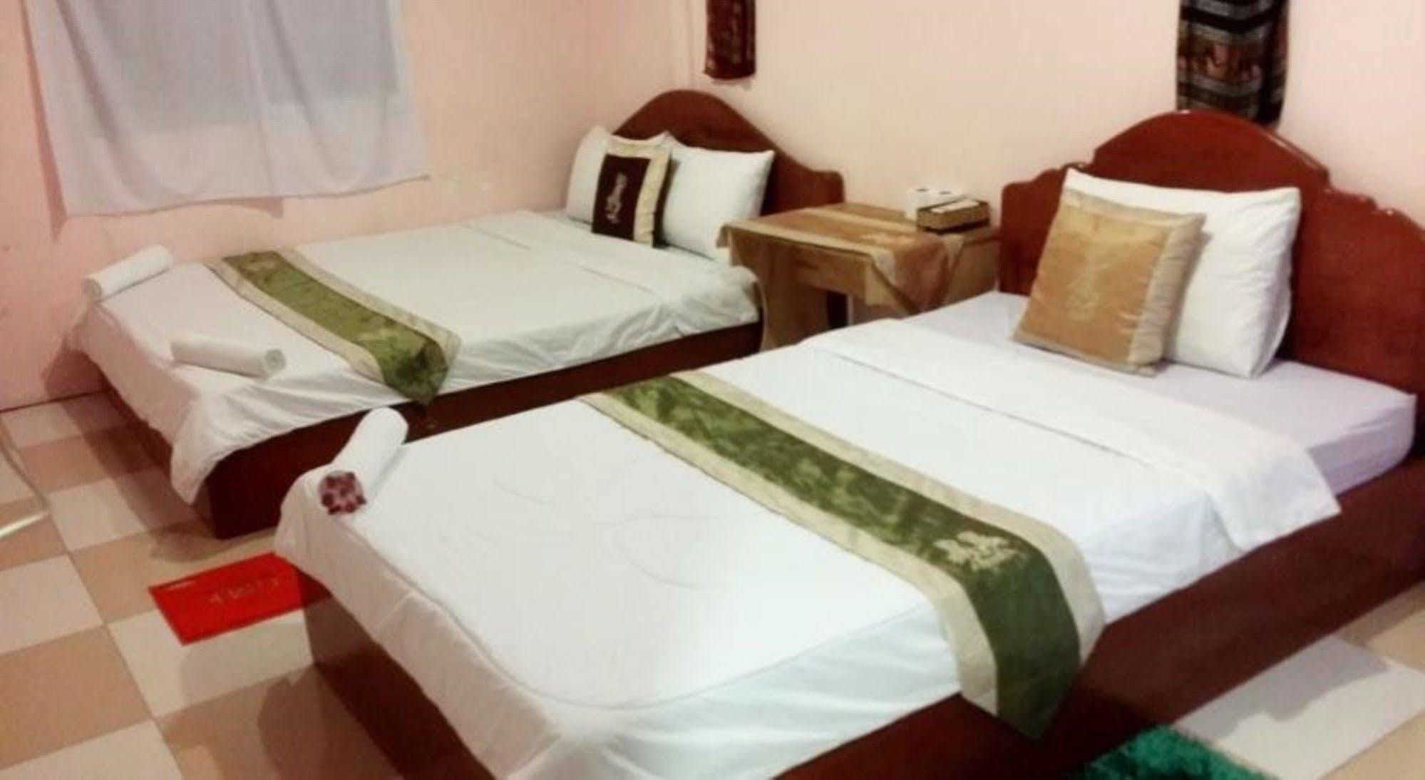 Blue Home Villa 2 Phnom Penh Dış mekan fotoğraf